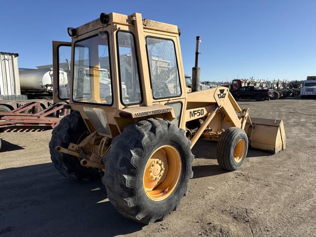 Image of Massey Ferguson 300A equipment image 4