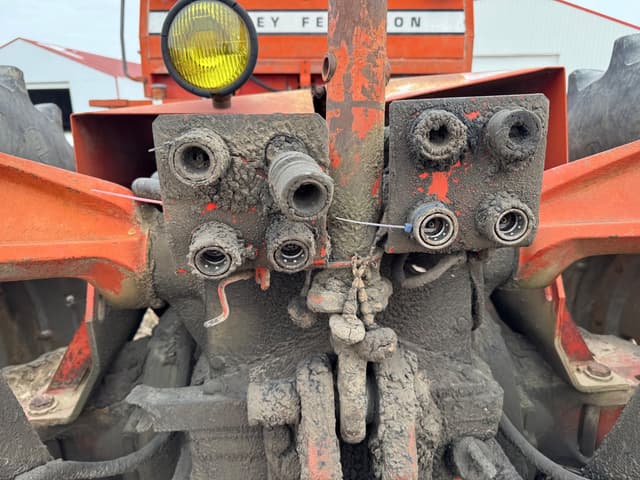 Image of Massey Ferguson 4840 equipment image 4