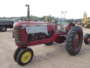 Main image Massey-Harris 101 Junior