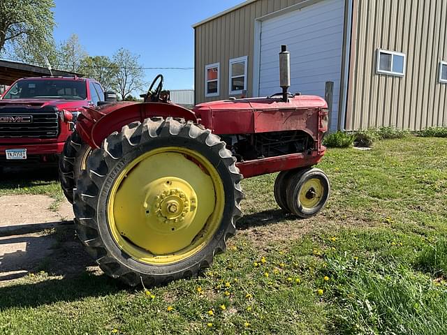 Image of Massey-Harris 101 Junior equipment image 4