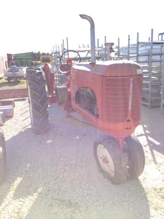 Image of Massey-Harris 101 equipment image 2