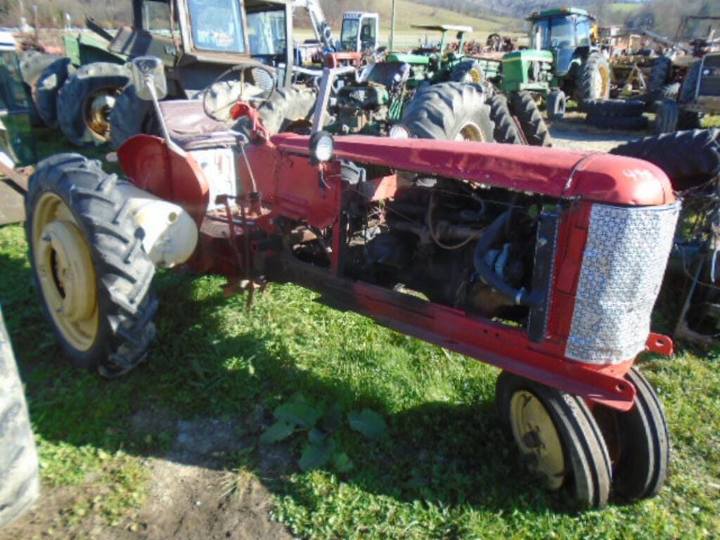 Main image Massey-Harris 22