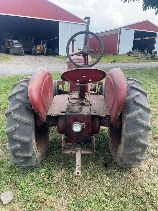Image of Massey-Harris 22 equipment image 3