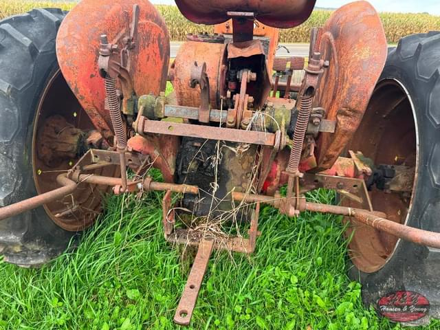 Image of Massey-Harris 22 equipment image 3