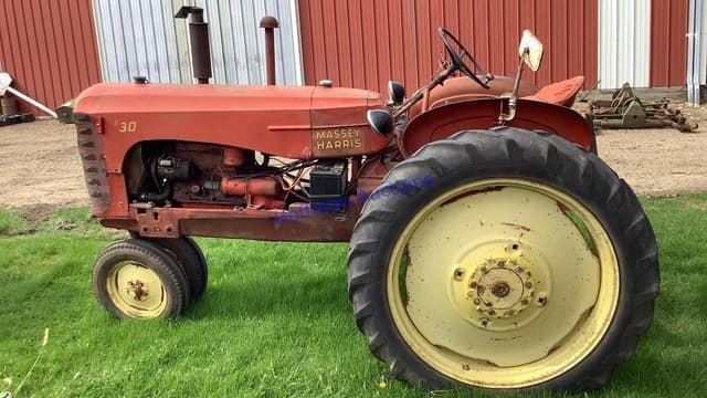 Image of Massey-Harris 30 equipment image 1