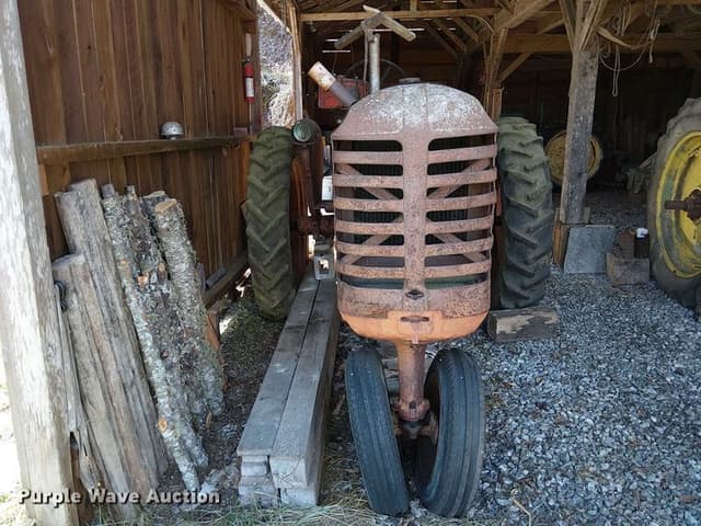 Image of Massey-Harris 30 equipment image 1