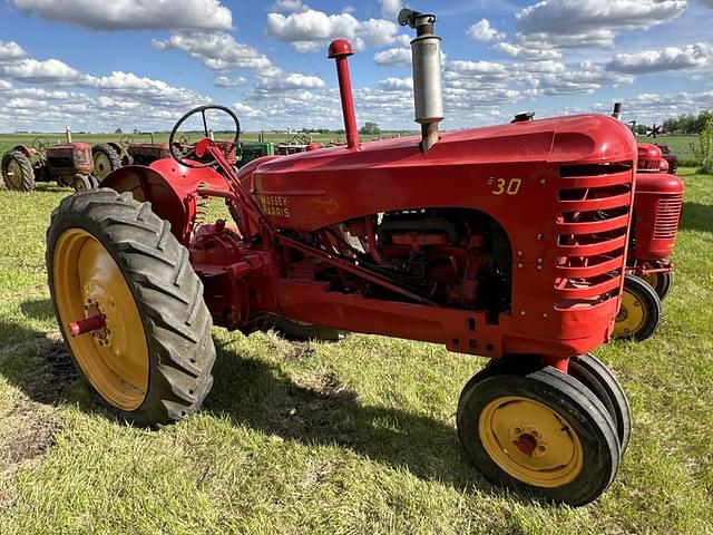 Image of Massey-Harris 30 equipment image 3