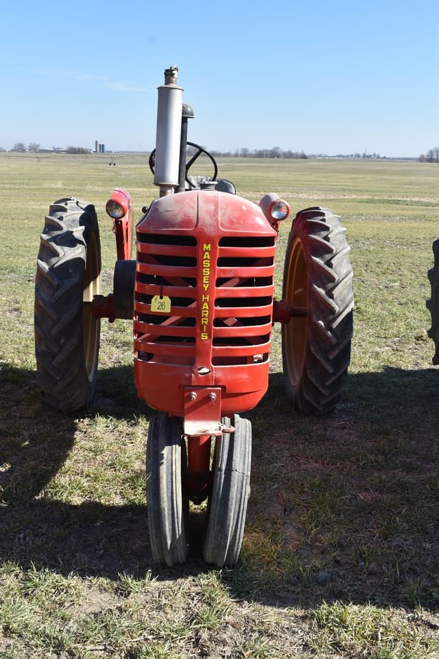 Image of Massey-Harris 30 equipment image 1