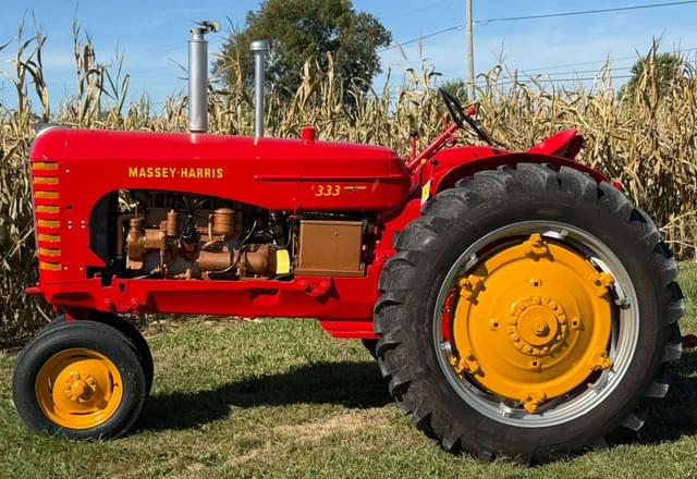 Image of Massey-Harris 333 equipment image 3