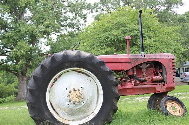 Image of Massey-Harris 44 equipment image 4