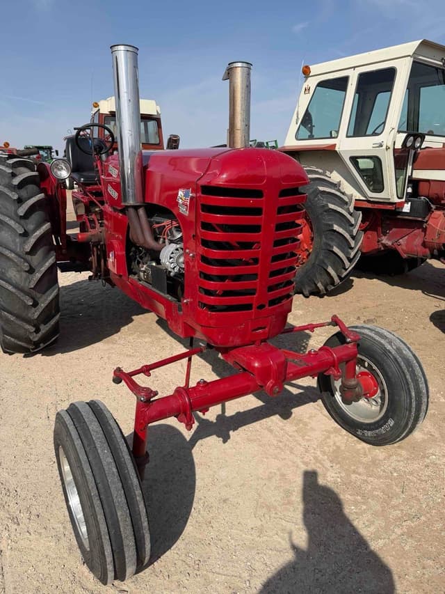 Image of Massey-Harris 44 equipment image 1