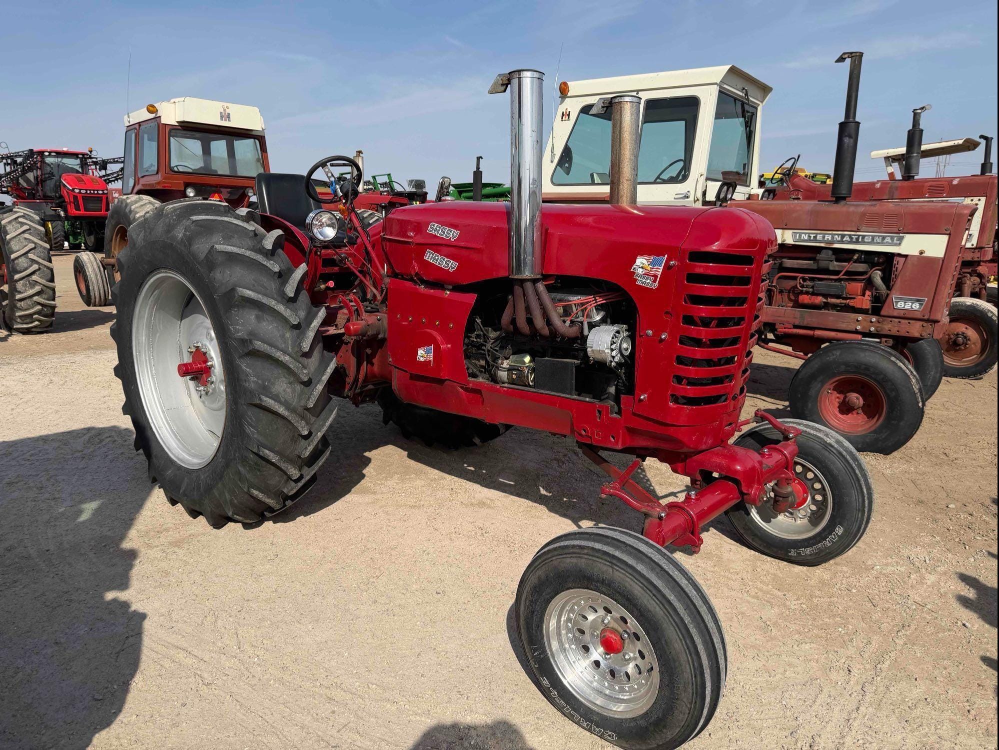 Massey-Harris 44 Equipment Image0