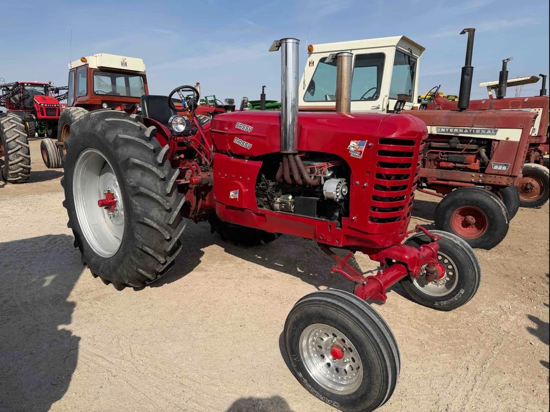 Image of Massey-Harris 44 Primary image