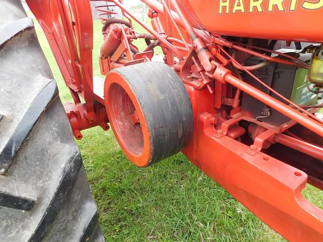 Image of Massey-Harris 44 equipment image 3