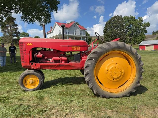 Image of Massey-Harris 44 equipment image 1