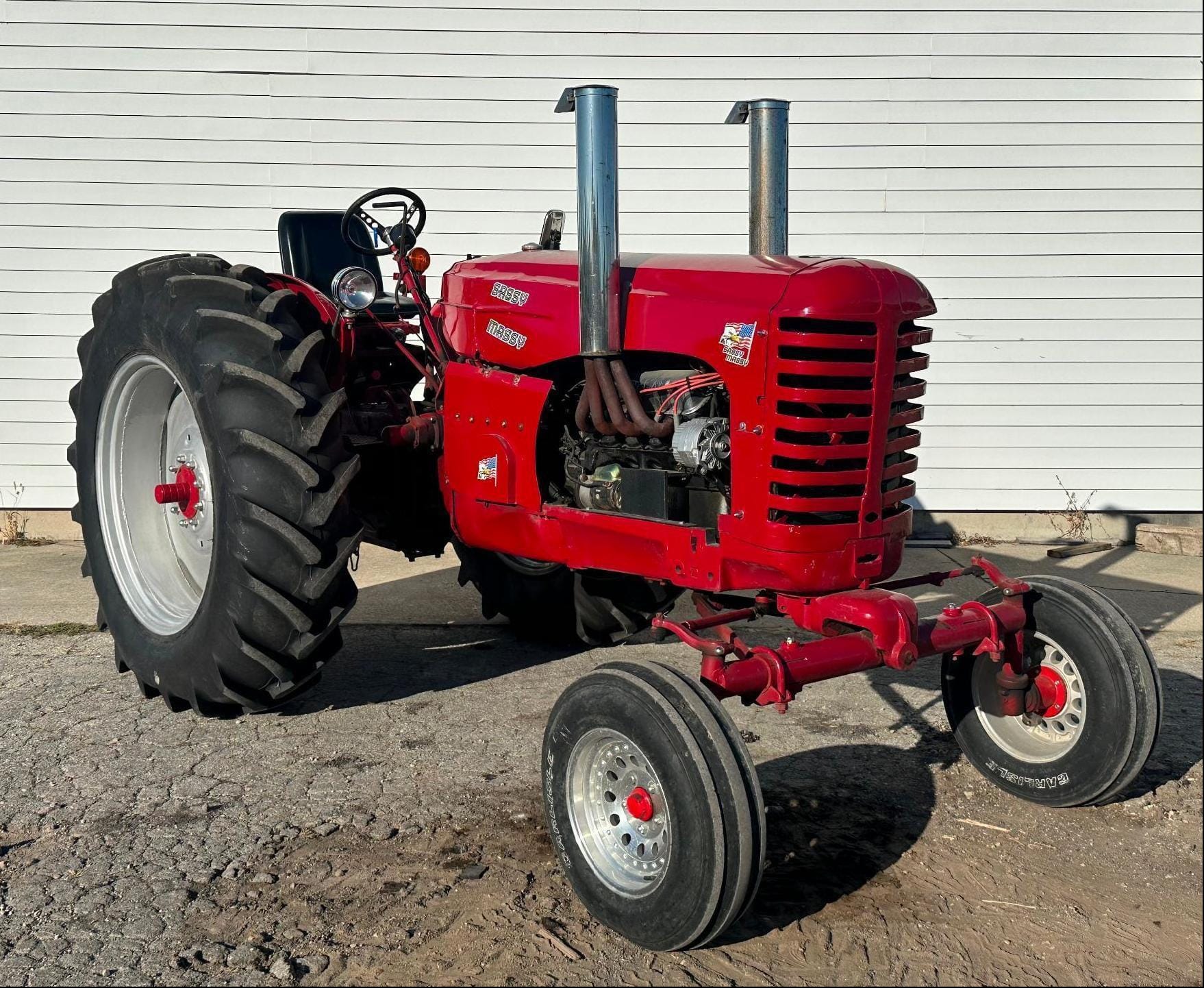 Massey-Harris 44 Equipment Image0