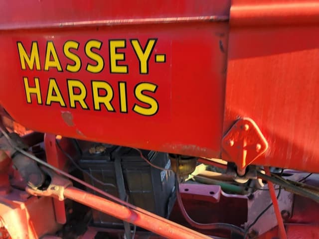 Image of Massey-Harris 44 equipment image 3