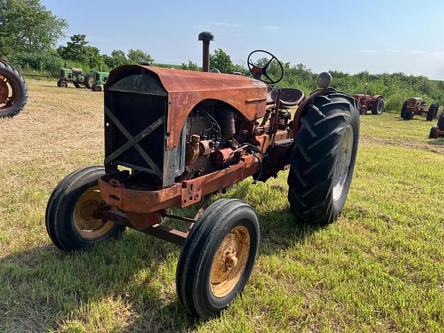 Image of Massey-Harris 44 equipment image 1