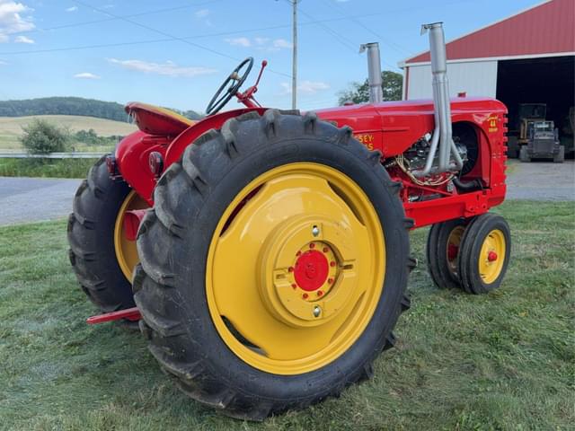 Image of Massey-Harris 44 Special equipment image 3
