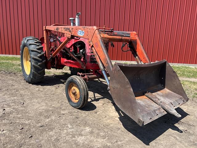 Image of Massey-Harris 44 equipment image 1