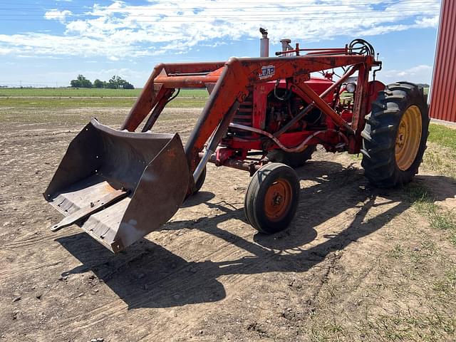 Image of Massey-Harris 44 equipment image 2