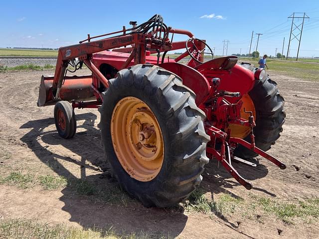 Image of Massey-Harris 44 equipment image 3