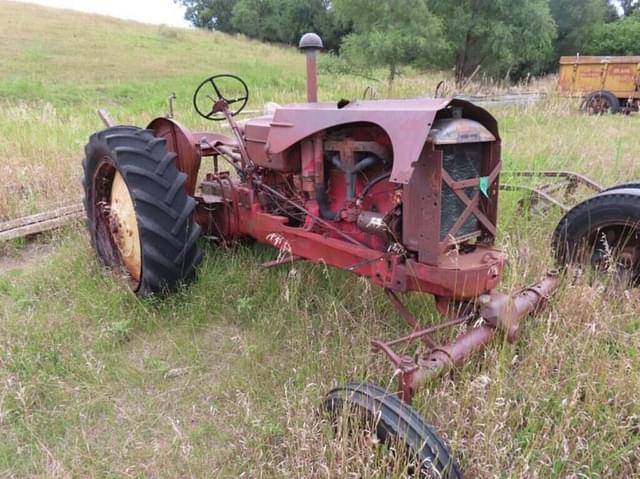 Image of Massey-Harris 44 equipment image 1