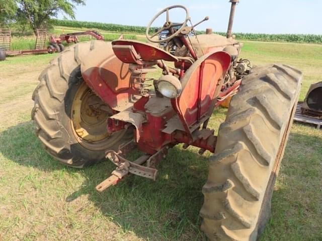 Image of Massey-Harris 44 equipment image 1