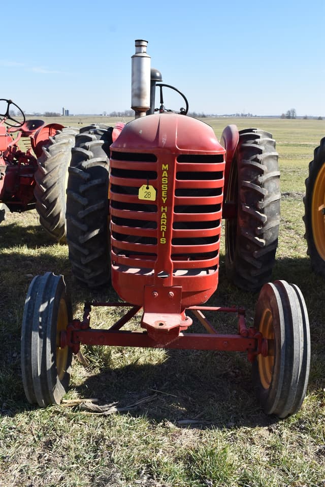 Image of Massey-Harris 44 equipment image 1