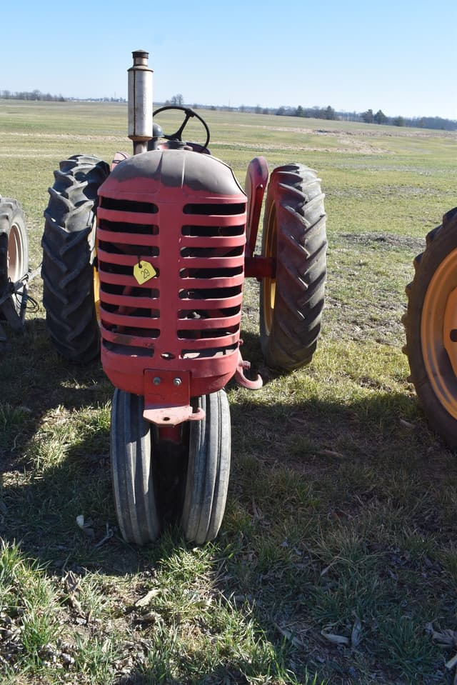 Image of Massey-Harris 44 equipment image 1
