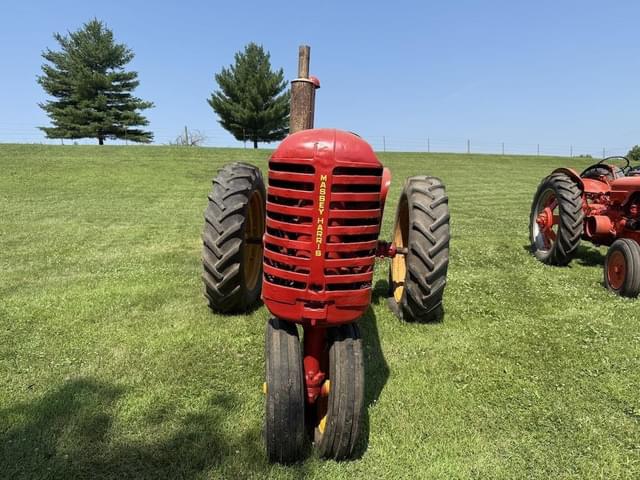 Image of Massey-Harris 44 equipment image 1