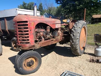 Main image Massey-Harris 44