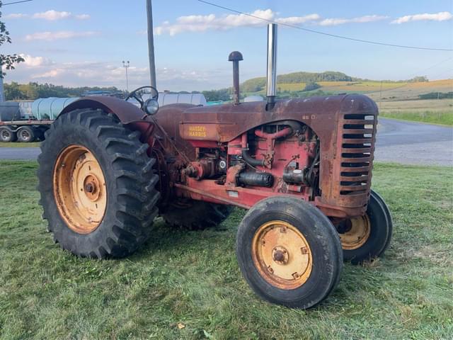 Image of Massey-Harris 55 equipment image 1