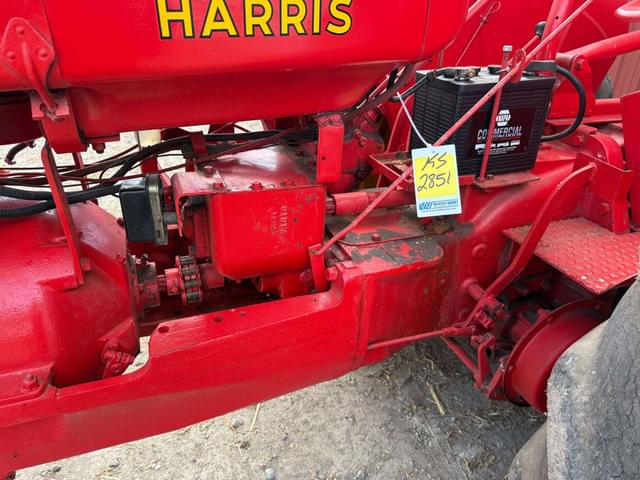 Image of Massey-Harris 55 equipment image 4