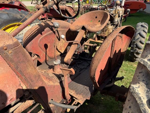 Image of Massey-Harris 22 equipment image 4