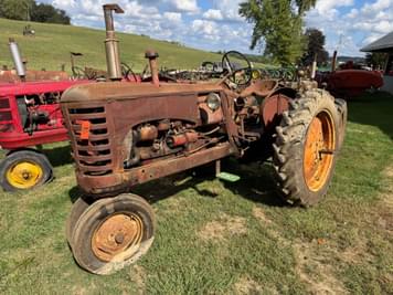 Main image Massey-Harris 22