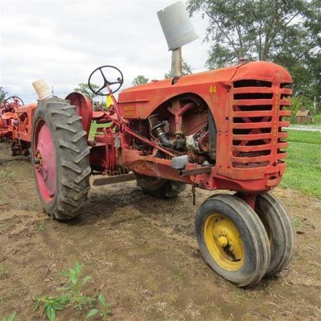 Thumbnail image Massey-Harris 44 5