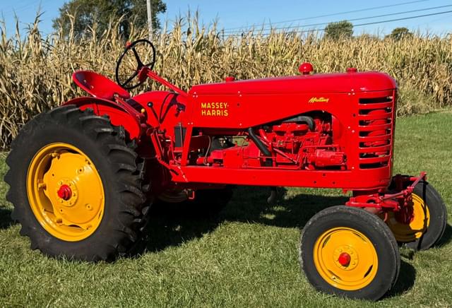 Image of Massey-Harris 23 Mustang equipment image 3