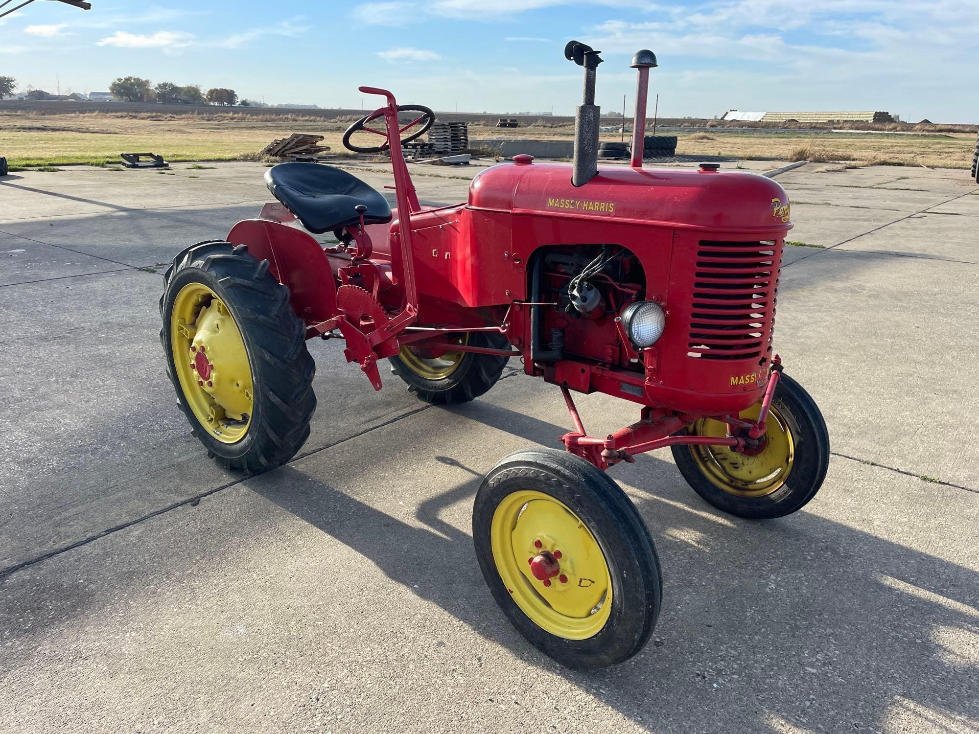 Massey-Harris Pony Equipment Image0