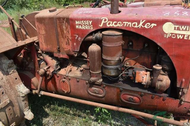 Image of Massey-Harris Pacemaker equipment image 2