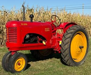 Massey-Harris 101 Image