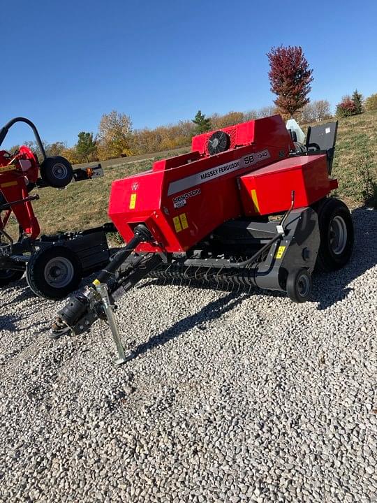 Image of Massey Ferguson 1840 Primary image