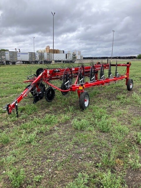 2022 Massey Ferguson 3983 Equipment Image0