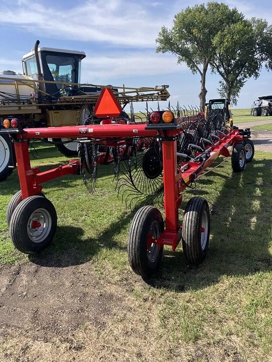 Image of Massey Ferguson 3986 equipment image 2