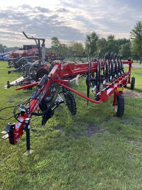 2022 Massey Ferguson 3986 Equipment Image0