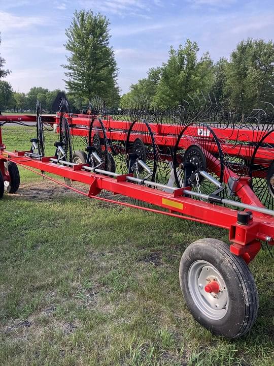 Image of Massey Ferguson 3986 equipment image 4