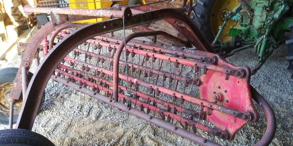 Massey-Harris MH-26 Equipment Image0