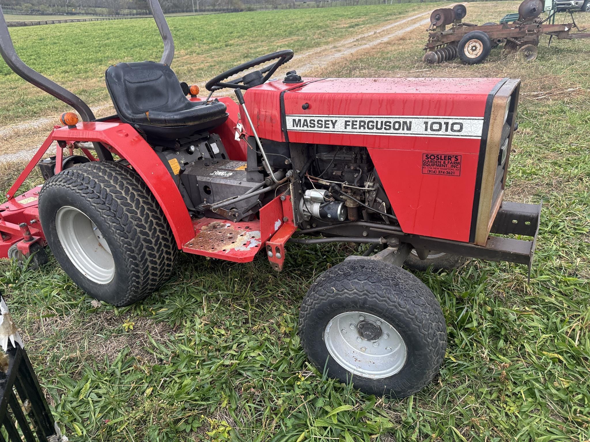 Main image Massey Ferguson 1010