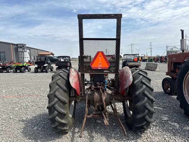 Image of Massey Ferguson 245 equipment image 4