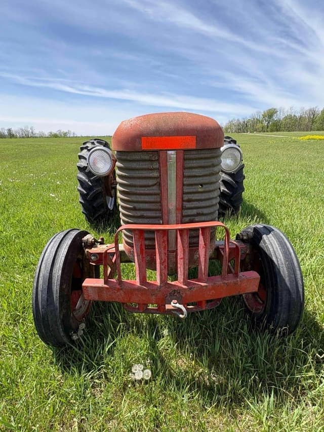 Image of Massey Ferguson 50 equipment image 2